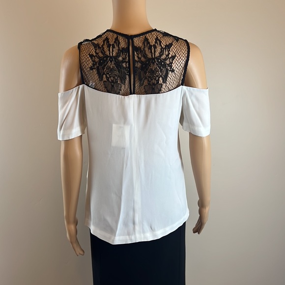 A.L.C. White Glyn Cold Shoulder Blouse with Black Lace - Picture 4 of 7